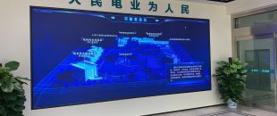 2025年LED會議平板淘汰名單：還在用單系統(tǒng)？雙系統(tǒng)鴻蒙+Windows已成巨頭標(biāo)配”